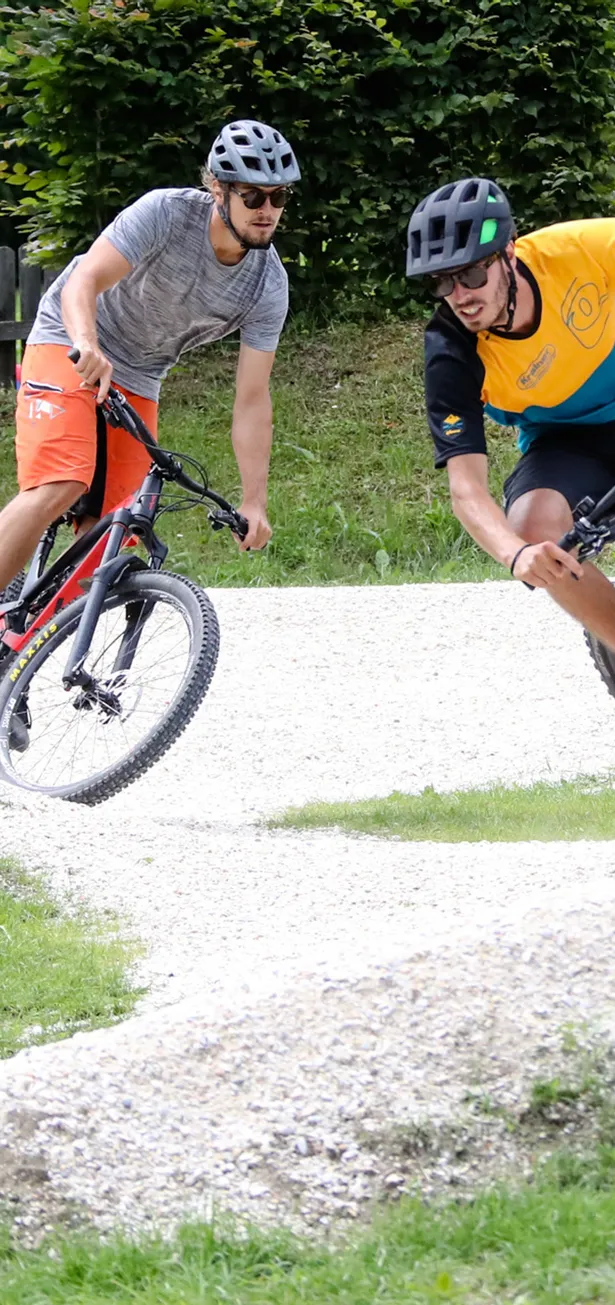 Mountainbiken im Bikepark
