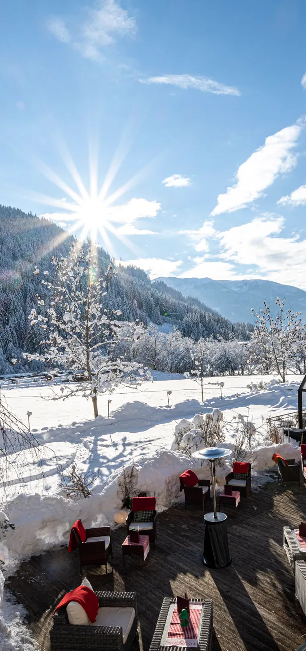 Skihotel direkt an der Piste mit Pool